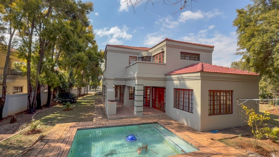 3 Bedroom Property for Sale in WestLake Country Safari Estate North West